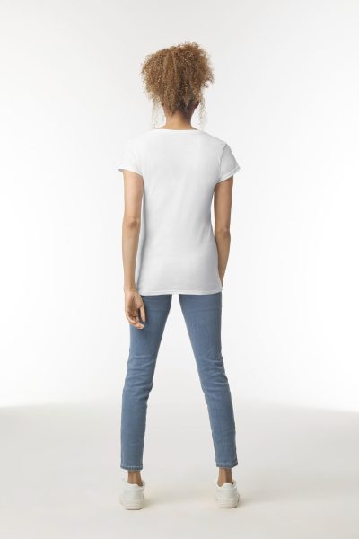 T-shirt femme col v Softstyle – Image 35