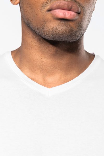 T-shirt manches courtes col V homme – Image 10