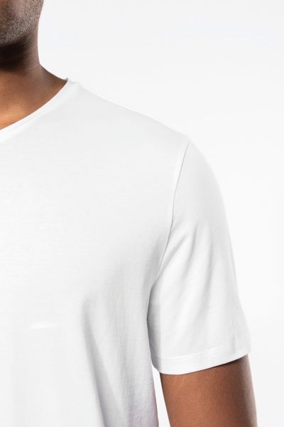 T-shirt manches courtes col V homme – Image 11