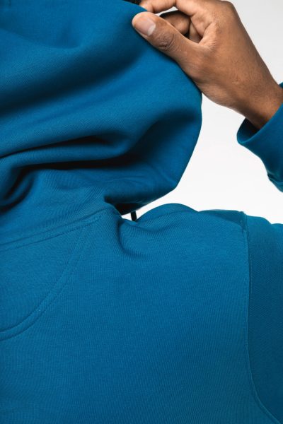 Sweat-shirt écoresponsable zippé à capuche unisexe – Image 9