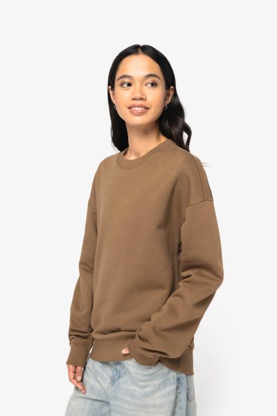 Sweat-shirt écoresponsable à col rond oversize unisexe – Image 4