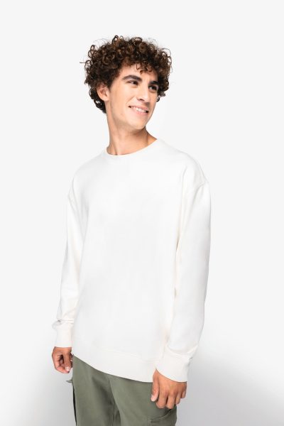 Sweat-shirt écoresponsable à col rond à épaules tombantes French Terry unisexe – Image 4