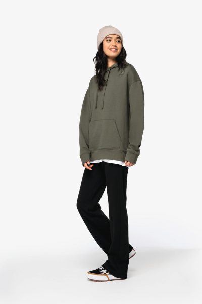 Sweat-shirt écoresponsable à capuche à épaules tombantes molleton gratté unisexe – Image 8