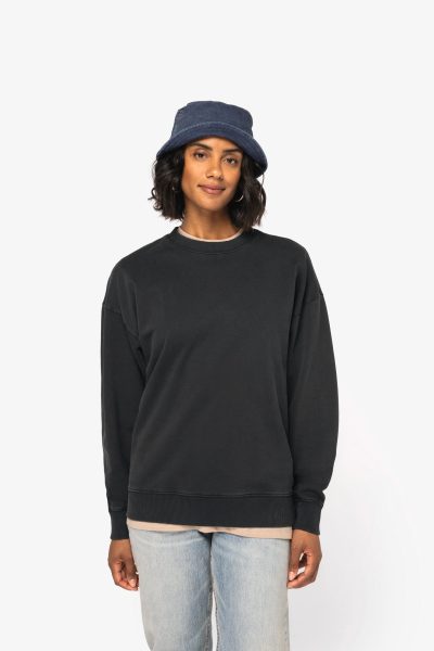 Sweat-shirt écoresponsable à col rond délavé oversize unisexe – Image 3