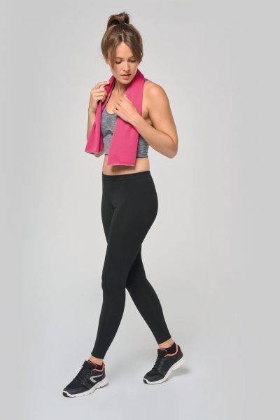 Serviette sport rafraîchissante