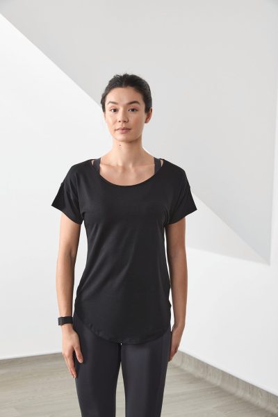 T-shirt scoop neck femme – Image 2