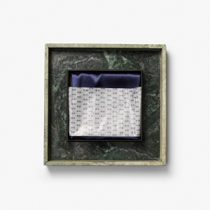 2920600 Solid Scarf With Giftbox
Echarpe Femmes